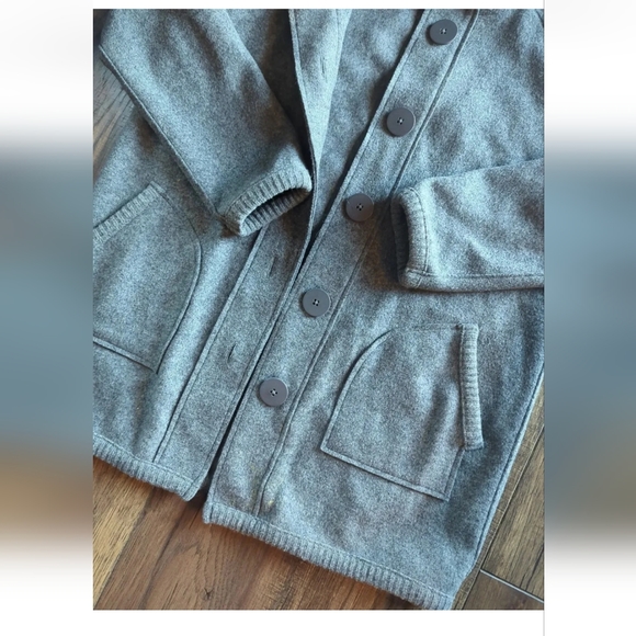 Jones New York Charcoal Gray Coat Size Large Wool & Nylon Blend Large Buttons. - Picture 8 of 12